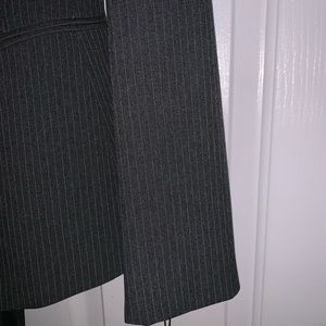 NWT Tahari Pant Suit